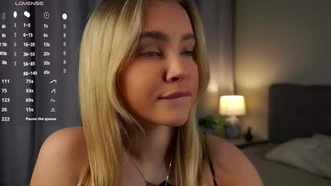 Snapshot of lipswithsmileonthem chatting on February 2025 01:14:02 AM Amelia online show from February 2025 01:14:02 AM