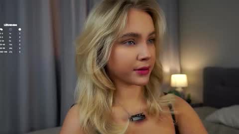 Snapshot of lipswithsmileonthem chatting on February 2025 01:13:02 AM Amelia online show from February 2025 01:13:02 AM