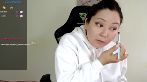 Lisa Harris online show from May 2026 02:08:01 AM