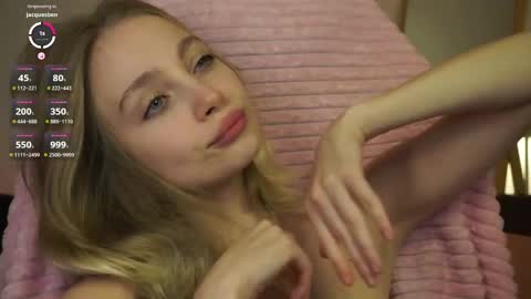 Lisa online show from December 2024 07:21:02 PM