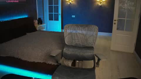 lisa_elfy online show from May 2026 04:15:02 PM