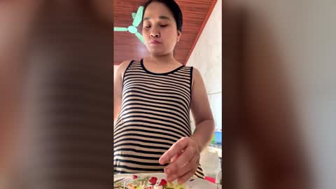 lisa_hanw online show from April 2026 12:17:01 AM