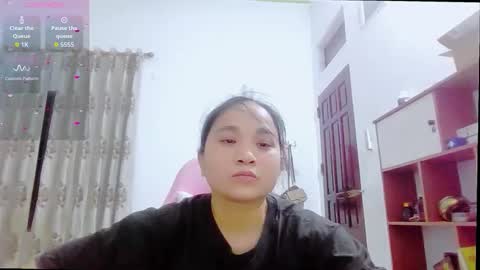 lisa_hanw online show from May 2026 03:50:02 PM