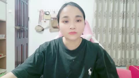 lisa_hanw online show from May 2026 01:40:01 PM