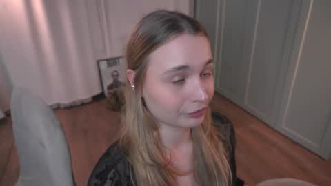 Elisabeth or Lisa online show from January 2026 08:34:02 PM