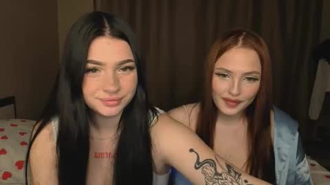 Snapshot of lisaanddenis chatting on October 2025 05:21:02 PM Lisa and Den online show from October 2025 05:21:02 PM