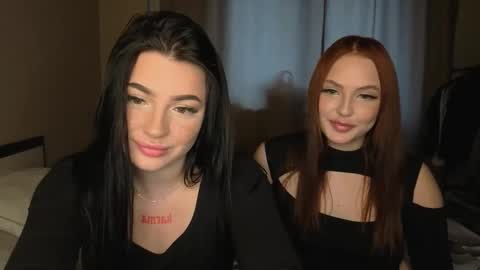 Snapshot of lisaanddenis chatting on October 2025 09:08:02 AM Lisa and Den online show from October 2025 09:08:02 AM