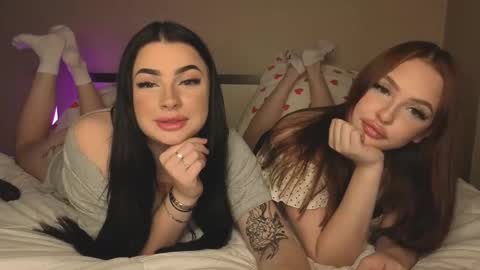 Snapshot of lisaanddenis chatting on October 2025 12:28:02 PM Lisa and Den online show from October 2025 12:28:02 PM