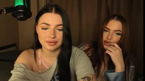 Snapshot of lisaanddenis chatting on November 2025 12:16:01 PM Lisa and Den online show from November 2025 12:16:01 PM