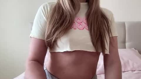 Snapshot of lisaflower1 chatting on March 2026 07:09:02 AM Lisa online show from March 2026 07:09:02 AM