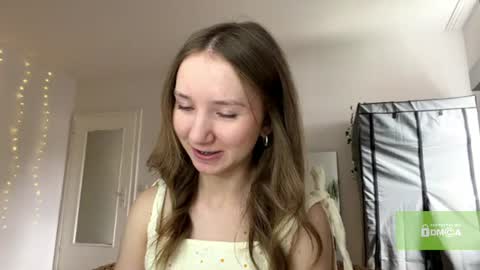 Snapshot of lisasmall chatting on July 2026 04:13:01 PM lisasmall online show from July 2026 04:13:01 PM