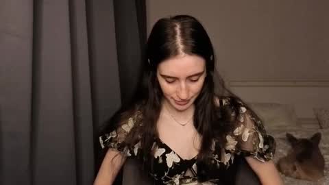 Lisa online show from October 2025 09:01:01 PM