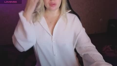Snapshot of lisenok26 chatting on June 2026 01:30:02 AM Anna online show from June 2026 01:30:02 AM