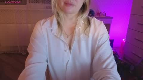 Snapshot of lisenok26 chatting on July 2026 01:08:01 AM Anna online show from July 2026 01:08:01 AM