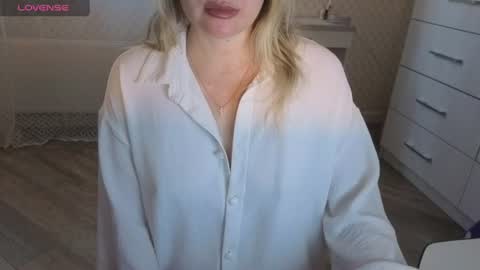 Snapshot of lisenok26 chatting on August 2026 11:08:02 AM Anna online show from August 2026 11:08:02 AM