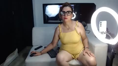 liss_curly online show from February 2026 03:36:02 AM