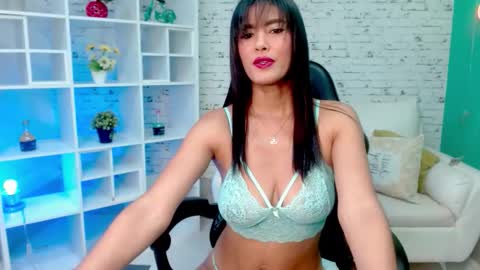 Snapshot of liss_greys1 chatting on December 2025 05:08:02 PM liss online show from December 2025 05:08:02 PM