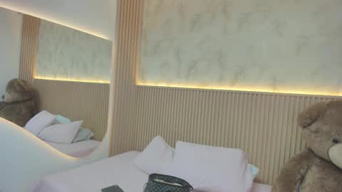 Liss online show from February 2026 12:12:01 PM