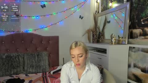 Lissa online show from December 2024 01:50:02 AM