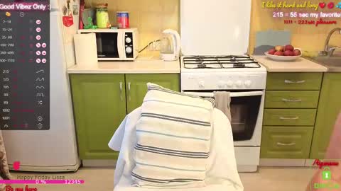 Snapshot of lissa_charmingmilf chatting on October 2025 01:32:02 PM I will be online December 1 at 7PM time Moscow online show from October 2025 01:32:02 PM