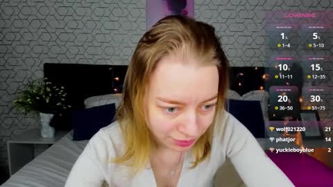 Lissa online show from December 2024 08:26:02 AM