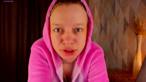 Lissa online show from May 2026 01:02:02 AM