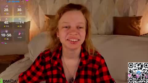 Snapshot of lissa_kitsune chatting on June 2026 01:08:02 AM Lissa online show from June 2026 01:08:02 AM
