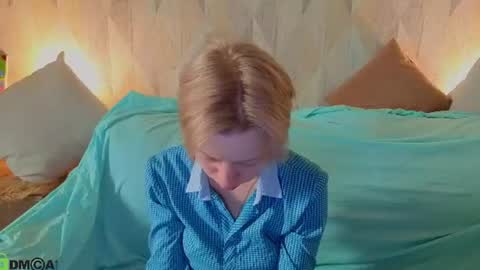 Snapshot of lissa_kitsune chatting on July 2026 01:09:01 AM Lissa online show from July 2026 01:09:01 AM