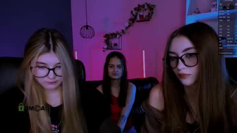 lissa_night online show from March 2026 08:08:02 PM