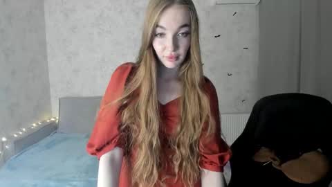 Lissa online show from October 2025 05:22:02 PM