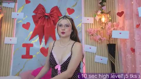 LISSA DUPONT online show from February 2026 04:13:02 PM