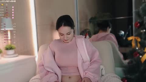 Snapshot of lissalarsson_ chatting on December 2024 10:20:01 PM Lissa online show from December 2024 10:20:01 PM