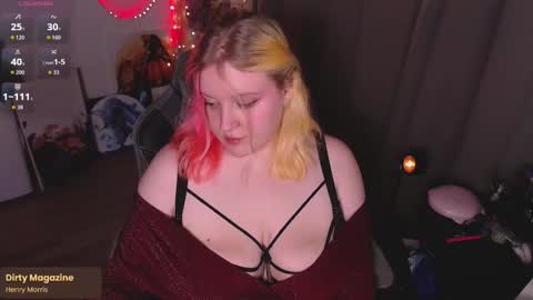 Snapshot of lissamuff chatting on February 2026 04:15:02 PM Lissa online show from February 2026 04:15:02 PM