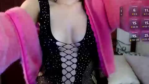 Liseth online show from November 2025 11:46:01 PM