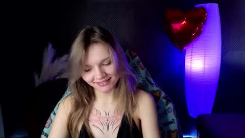 Lena online show from March 2025 04:45:01 AM