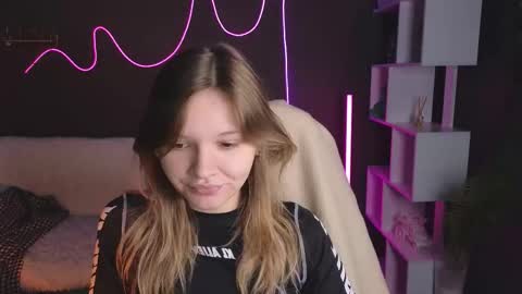 Lena online show from October 2025 08:13:01 AM