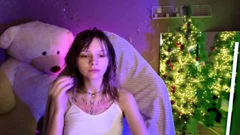 Lena online show from December 2025 08:53:01 AM