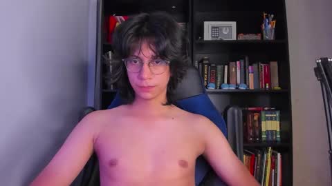 Literateboy online show from November 2025 01:08:01 AM