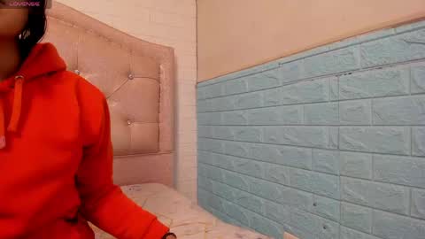 VANESSA online show from May 2026 12:23:01 PM
