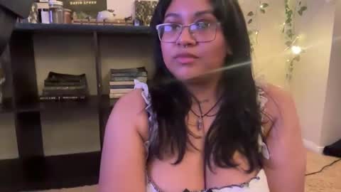 littldeath online show from November 2025 05:54:01 AM