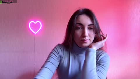 Snapshot of little___angell chatting on April 2026 01:02:01 PM Tina online show from April 2026 01:02:01 PM