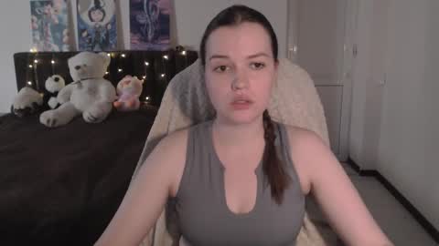 little__flowers online show from October 2025 08:14:01 AM