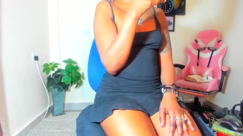 Snapshot of little_africa chatting on March 2025 07:25:02 AM little_africa online show from March 2025 07:25:02 AM