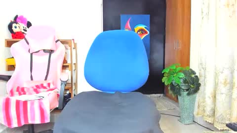 Snapshot of little_africa chatting on November 2025 08:47:02 AM little_africa online show from November 2025 08:47:02 AM