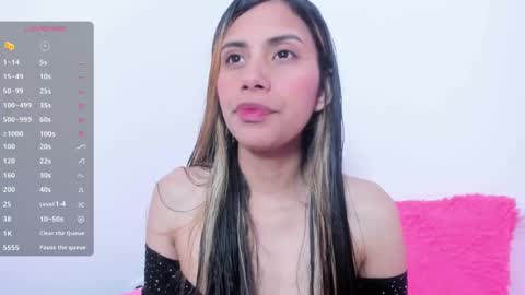 Snapshot of little_angelhot chatting on January 2025 12:23:01 PM angelica online show from January 2025 12:23:01 PM