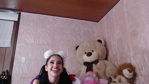 Snapshot of little_angelito2 chatting on February 2025 03:56:02 AM TU ANGELITO online show from February 2025 03:56:02 AM