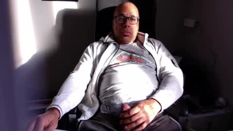 Snapshot of little_buddha chatting on January 2025 01:35:01 PM Pure Black Power online show from January 2025 01:35:01 PM