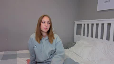 little_bye online show from October 2025 10:25:01 AM