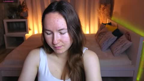 Snapshot of little_doll_meow chatting on October 2025 02:52:01 AM Alexandra online show from October 2025 02:52:01 AM