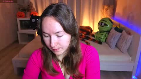 Snapshot of little_doll_meow chatting on October 2025 02:59:01 AM Alexandra online show from October 2025 02:59:01 AM